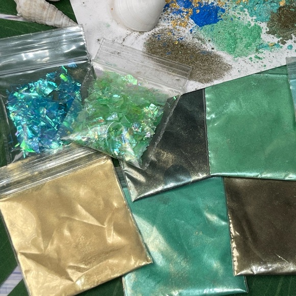 15 Premium Metallic Mica Powders & Sea Glass Shells Crafting Resin Painting Lot - Picture 9 of 17
